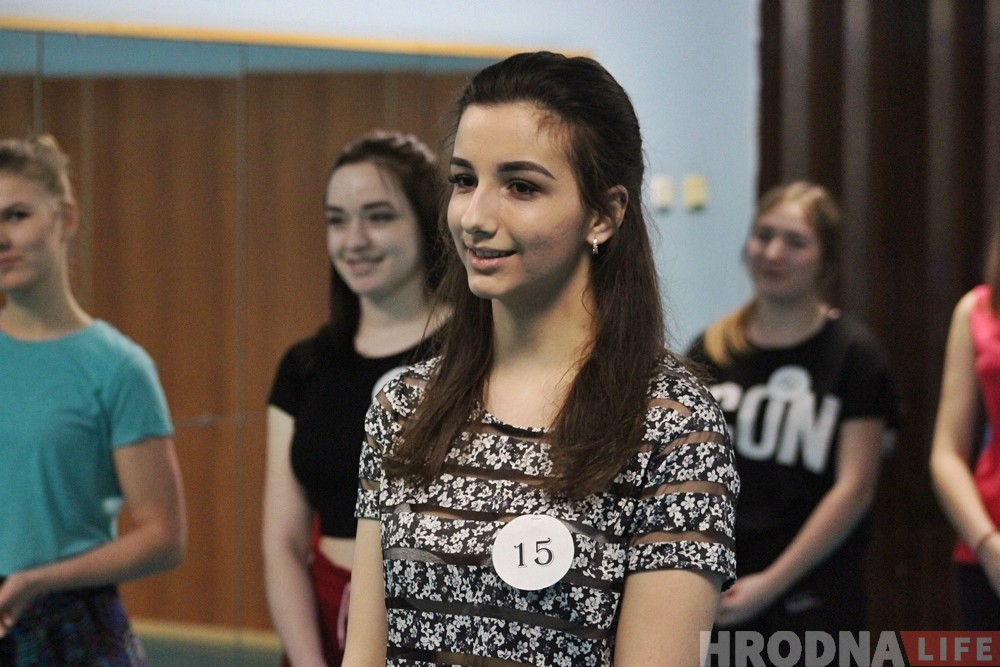 Не за хлопцамі, а за эмоцыямі: у лядовым прайшоў кастынг у групу падтрымкі хакейнага "Нёмана" Не за хлопцамі, а за эмоцыямі: у лядовым прайшоў кастынг у групу падтрымкі хакейнага "Нёмана"