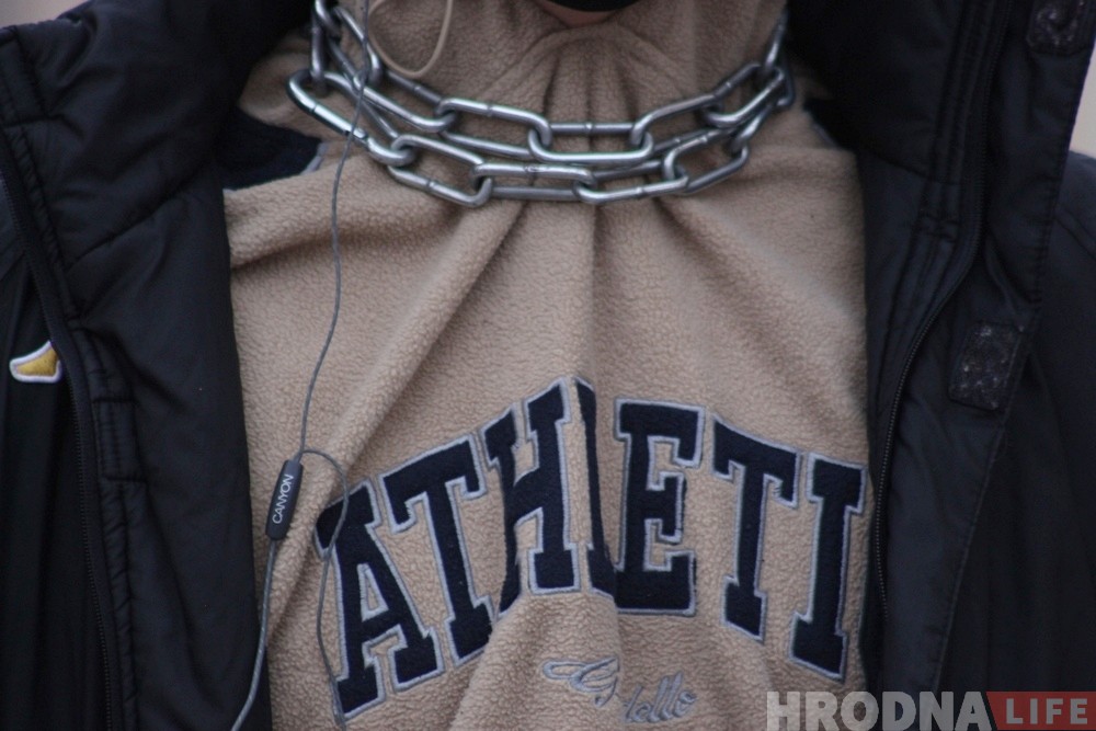 "Мінакі ў шоку". Малады гродзенец расказвае, чаму так дзіўна апранаецца "Мінакі ў шоку". Малады гродзенец расказвае, чаму так дзіўна апранаецца