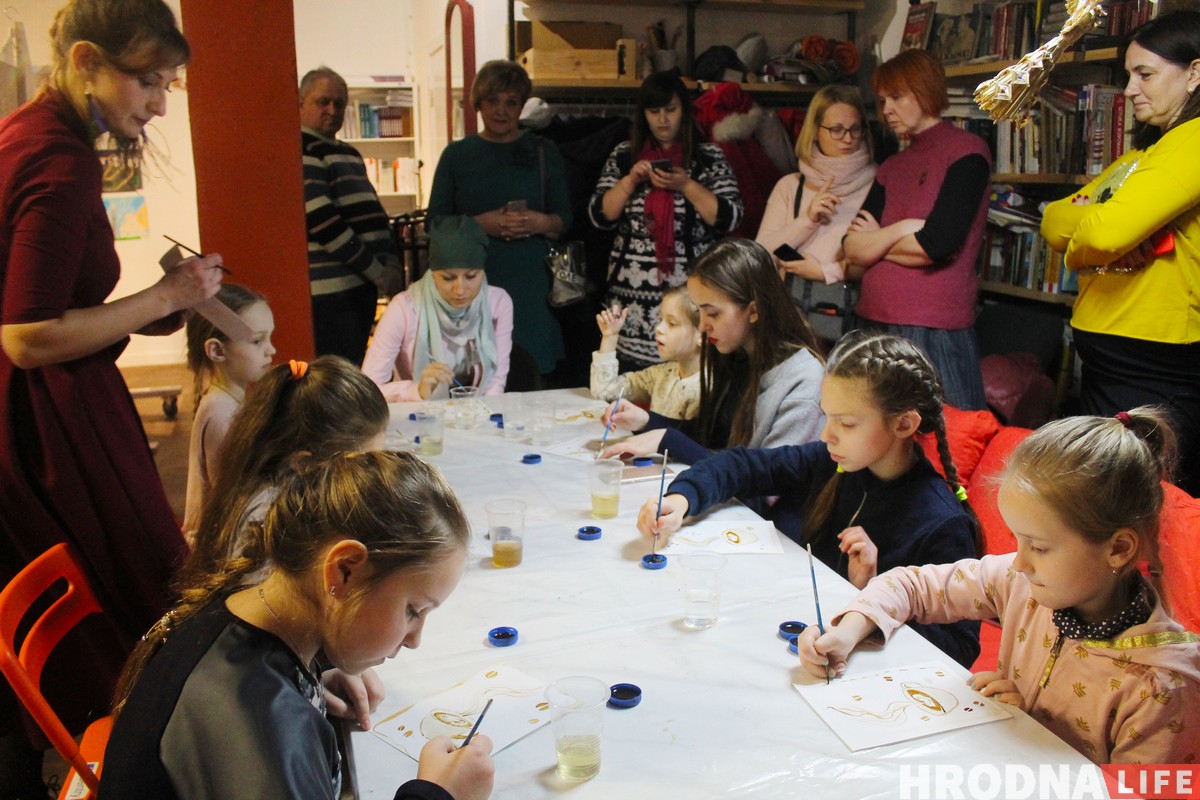 "Гродно, который мы видим и не видим". Hrodna.life и арт-студия Екатерины Забелиной презентовали совместный проект