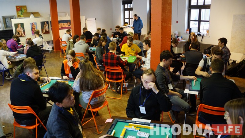 Ці гулялі вы ў маджонг? У Гродне адбываецца міжнародны турнір Ці гулялі вы ў маджонг? У Гродне адбываецца міжнародны турнір