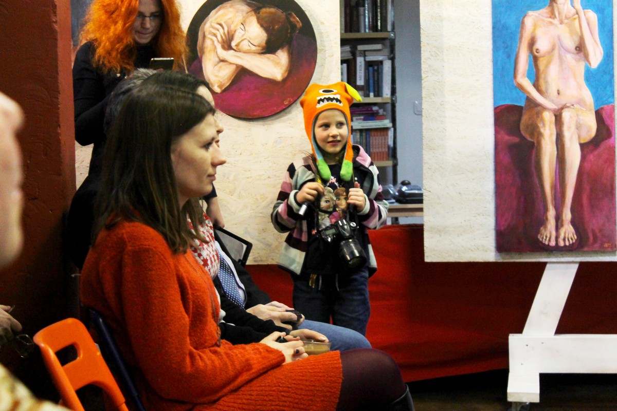 "Надо смотреть меньше Киселевых и Дудей". Политический блогер и редактор Hrodna.life о различиях и сходствах блогерства и журналистики