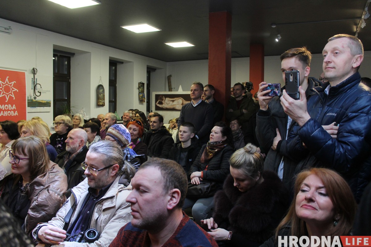 Віктар Шалкевіч сабраў на канцэрце ў Гродне каля 200 чалавек Віктар Шалкевіч сабраў на канцэрце ў Гродне каля 200 чалавек