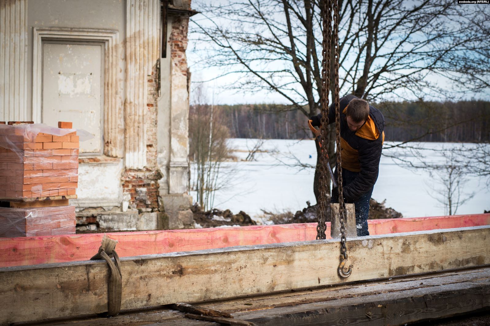 Дворец Умястовских в Жемыславле начали восстанавливать
