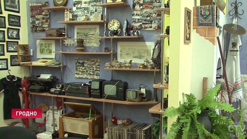 В гродненской гимназии создают масштабное "панно времени" с символами города