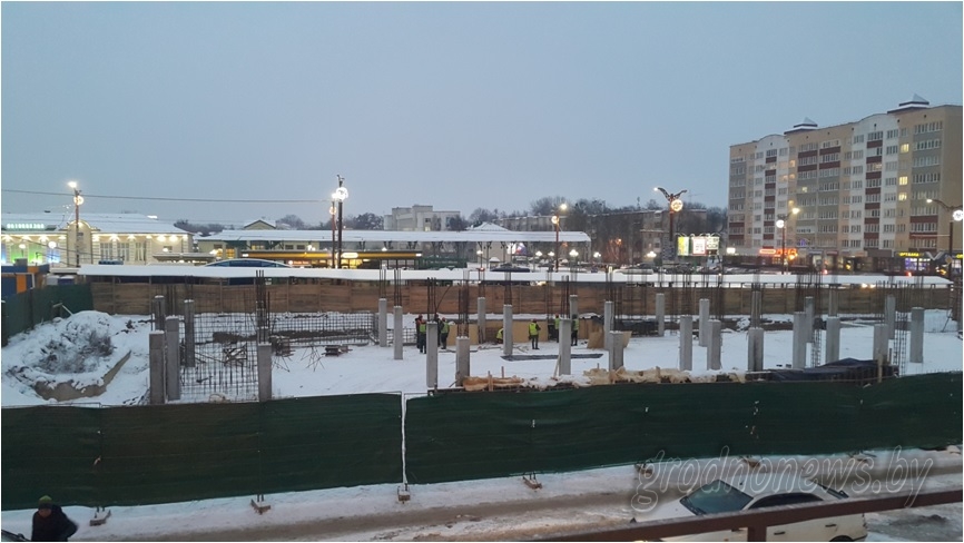 У раёне аўтавакзала з'явяцца адразу два новыя гандлёвыя цэнтры