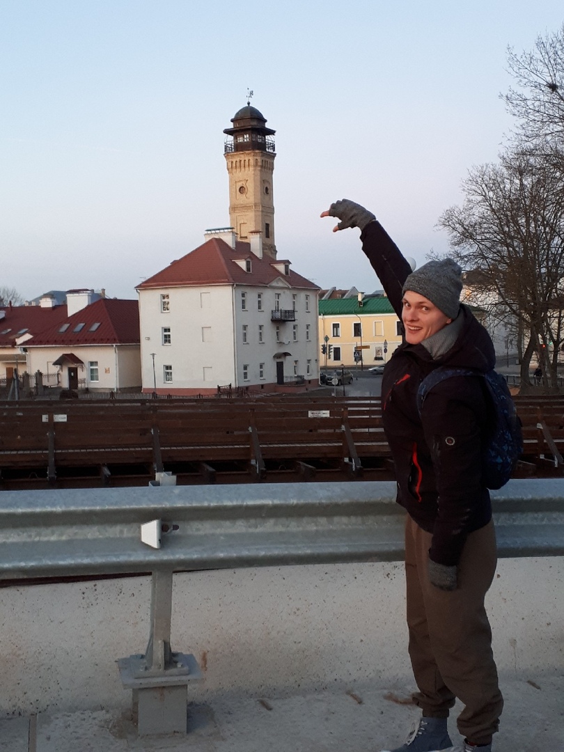 Снимок на фоне каланчи в 1944: монтаж или оригинальная задумка фотографа?