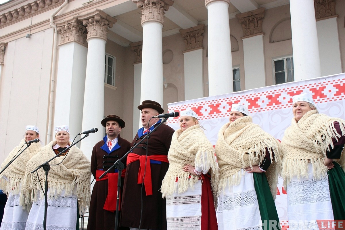 У Гродне праходзіць традыцыйны кірмаш Казюкі