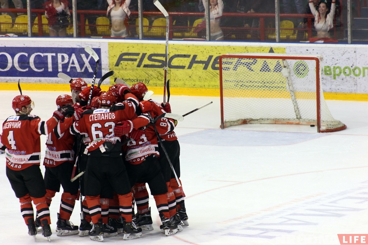 Чарговая перамога над "Шахцёрам" дазволіла "Нёману" выйсці наперад у серыі 