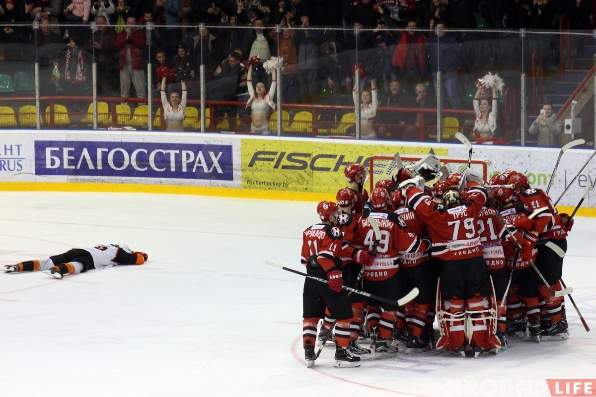 Чарговая перамога над "Шахцёрам" дазволіла "Нёману" выйсці наперад у серыі 