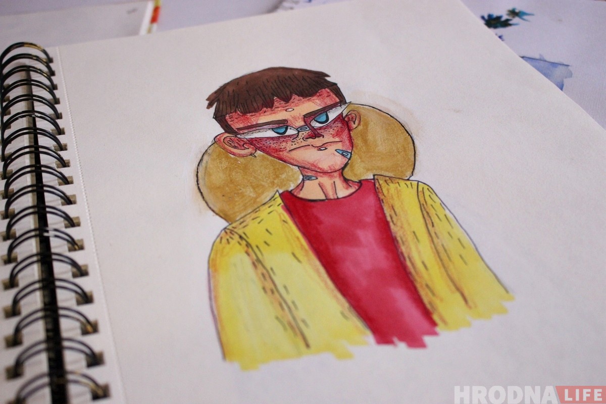 "Хочу быть иллюстратором". 9-летний гродненец удивляет всех своими стильными рисунками