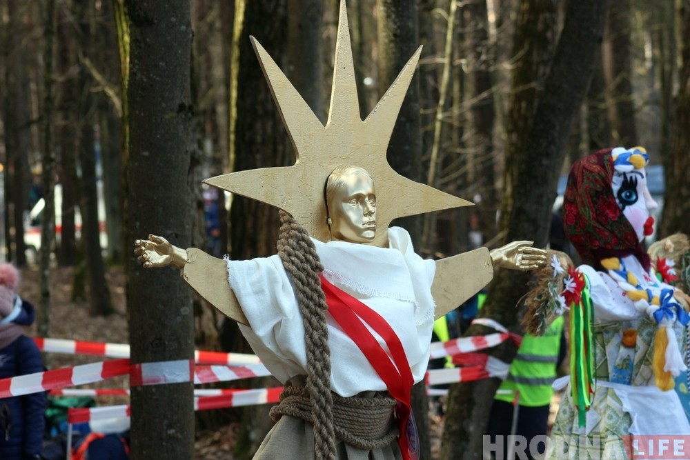 ФОТА: У Гродне прайшлі народныя гулянні на Масленіцу