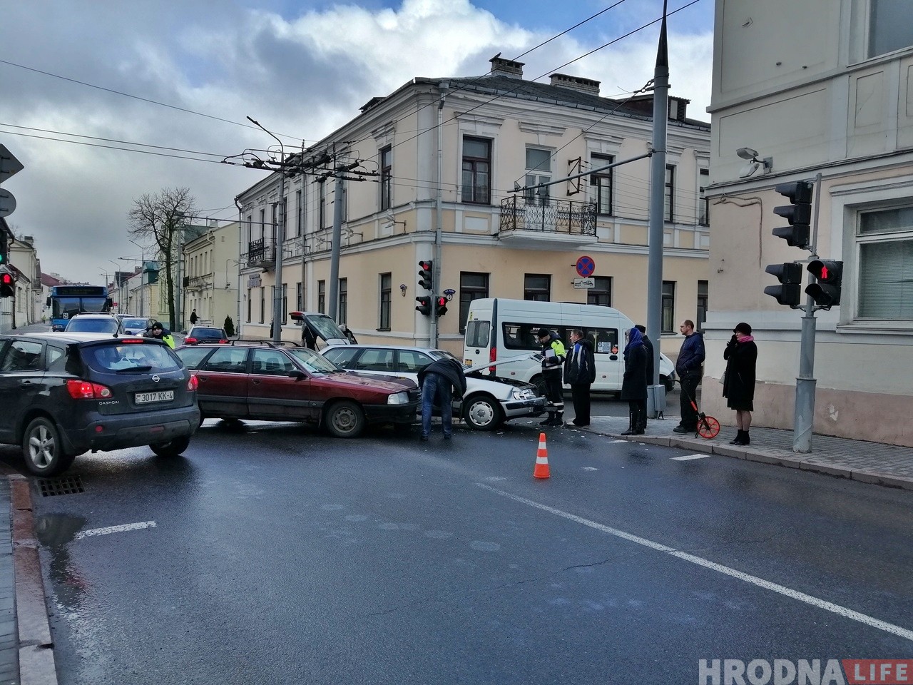 Фотафакт: на Кірава-Сацыялістычнай чарговае ДТЗ