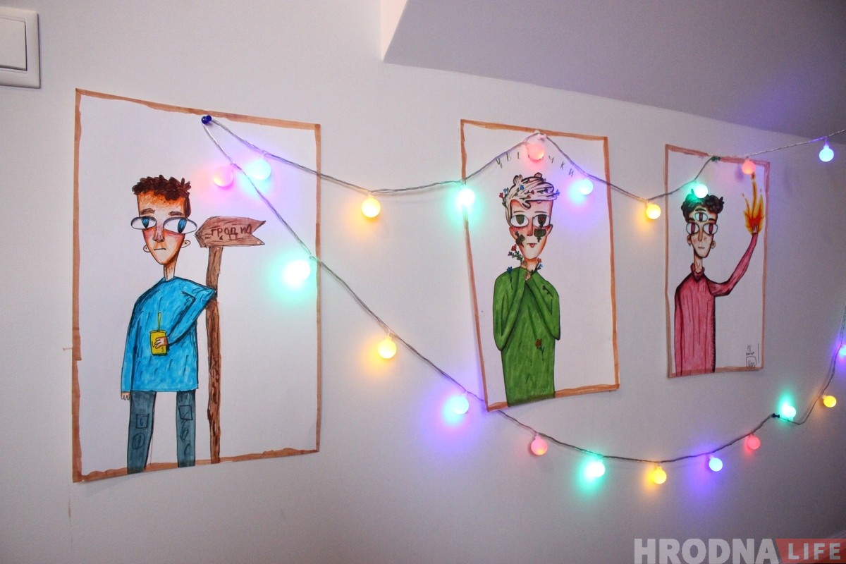 "Хочу быть иллюстратором". 9-летний гродненец удивляет всех своими стильными рисунками