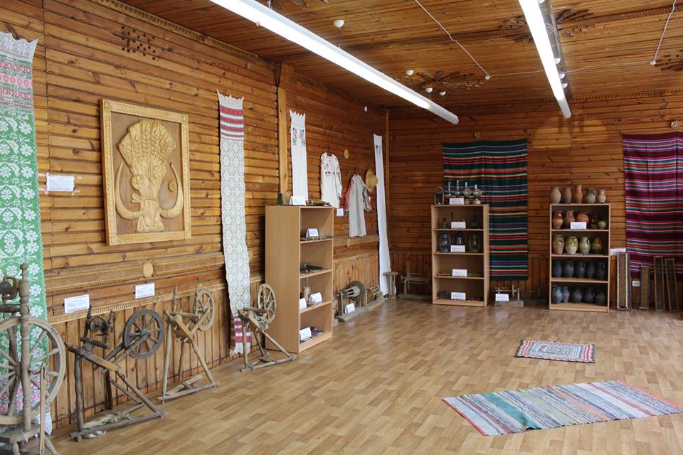 Ад каменнага веку да сучаснасці: у гродзенскім медуніверсітэце адкрыўся Музей этнаграфіі