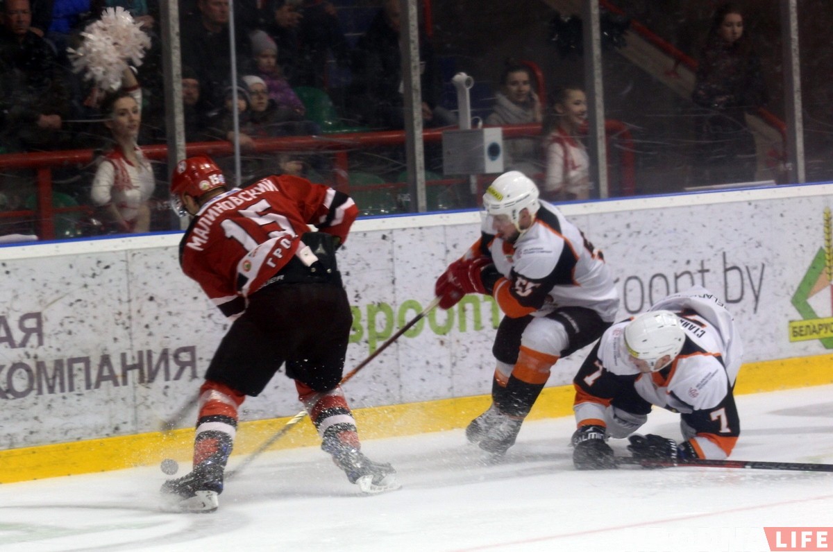 Чарговая перамога над "Шахцёрам" дазволіла "Нёману" выйсці наперад у серыі 