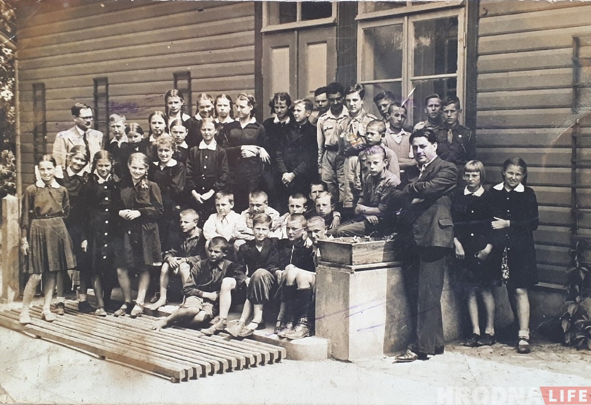 «Мы з Пярэселкі». Як вясковыя хлопцы баранілі Фарны касцёл у Гродне