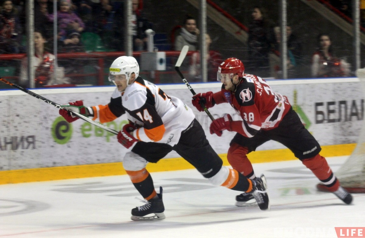 Чарговая перамога над "Шахцёрам" дазволіла "Нёману" выйсці наперад у серыі 