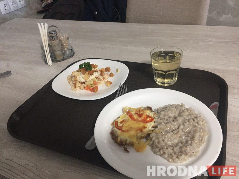 “Есці хочацца не толькі ў цэнтры”. Бістро з хатнімі абедамі адкрылі на ўскрайку Гродна “Есці хочацца не толькі ў цэнтры”. Бістро з хатнімі абедамі адкрылі на ўскрайку Гродна