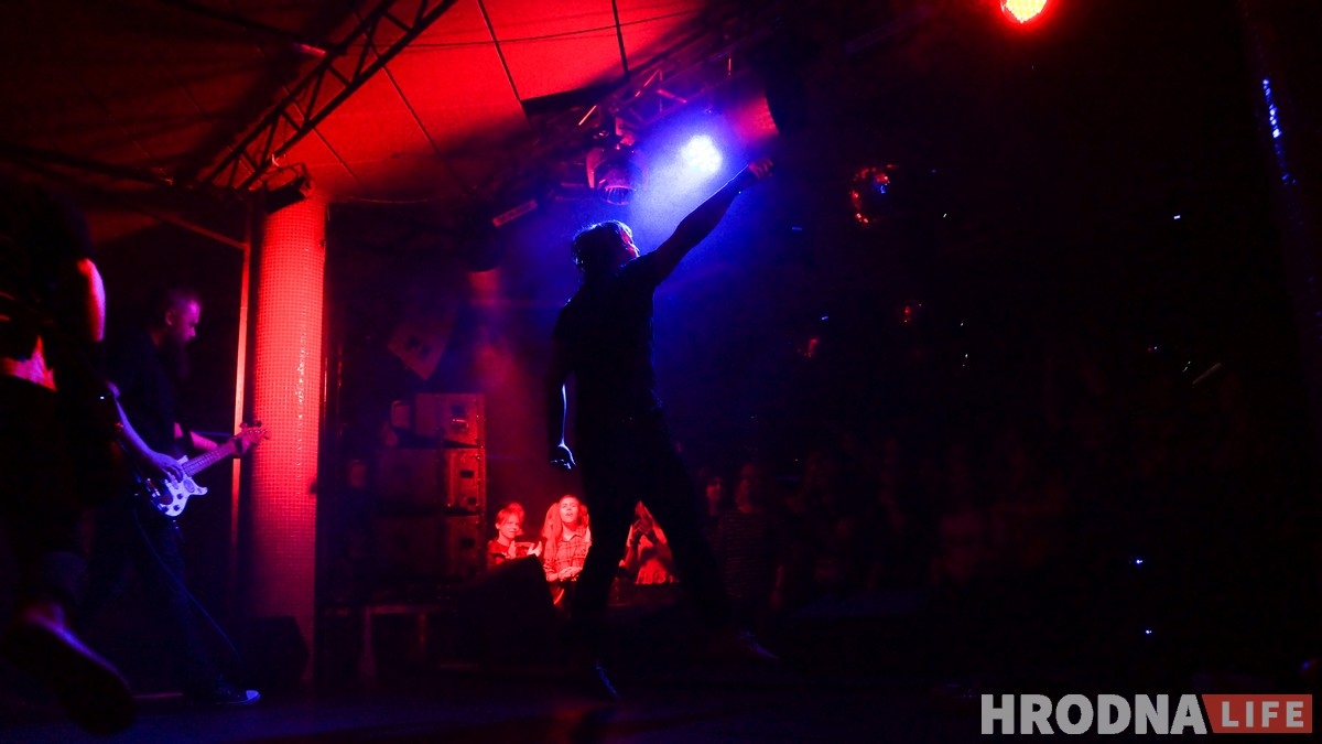 Фота: NIZKIZ запальваў у Гродне вечарам і паўторыць канцэрт на Дні Волі Фота: NIZKIZ запальваў у Гродне вечарам і паўторыць канцэрт на Дні Волі