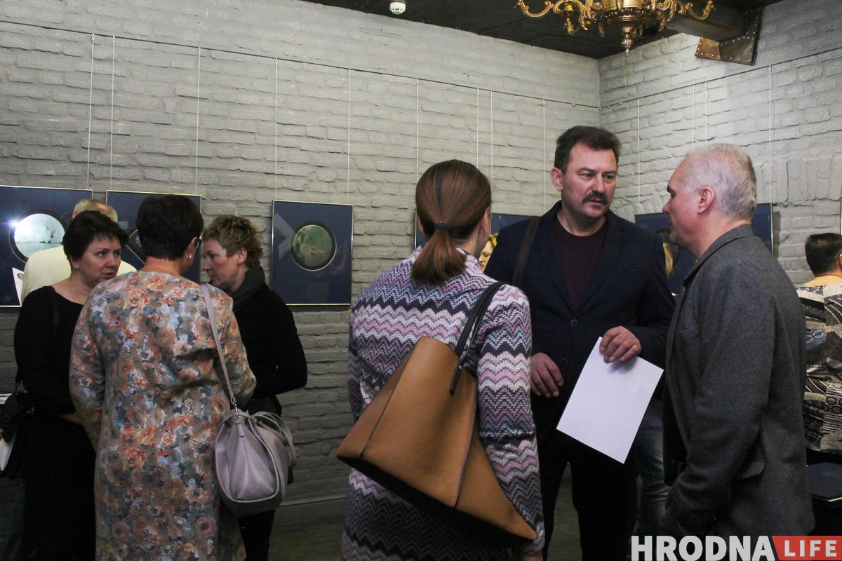 Незавершаны "Санет" Юрыя Якавенкі прэзентавалі ў галерэі "У Майстра" Незавершаны "Санет" Юрыя Якавенкі прэзентавалі ў галерэі "У Майстра"