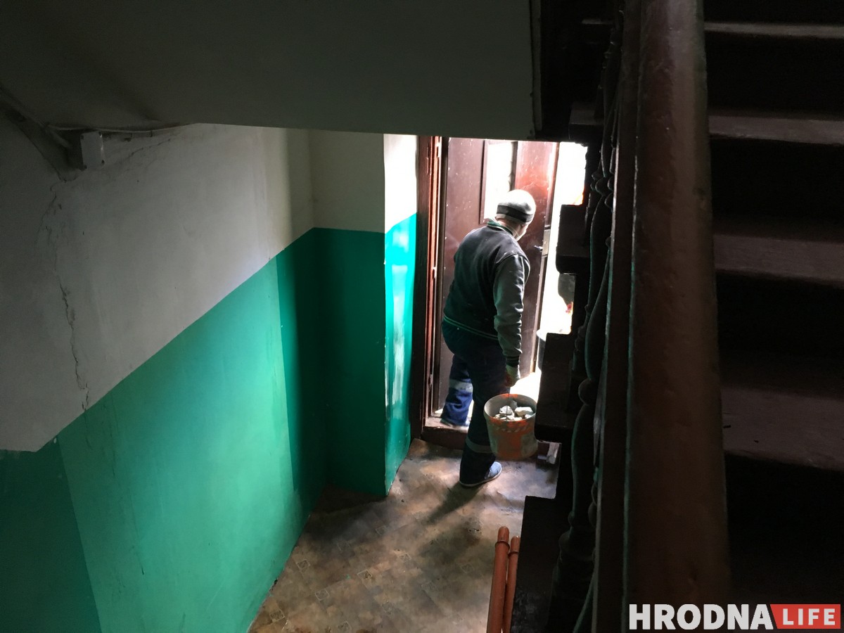 Кавярня ў цэнтры Гродна праз рамонт у кватэры на месяц спыняе працу