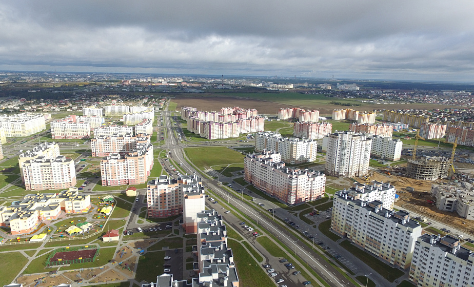 Альшанка: супермаркеты, паліклініка, школа. Што будуюць у мікрараёне? Альшанка. Дарогу з Паўднёвага на Альшанку рэканструююць