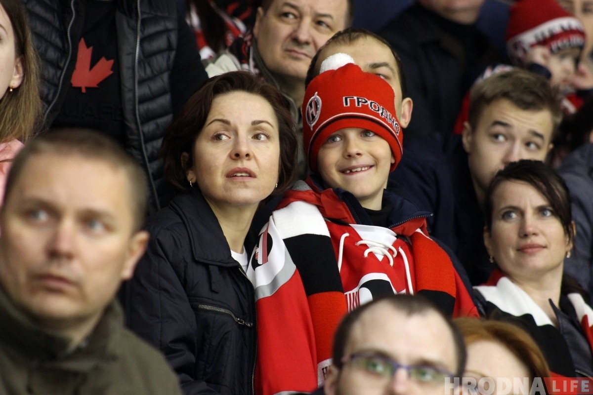 Момантаў шмат, галоў няма: "Нёман" зноў прайграў "Юнацтву"