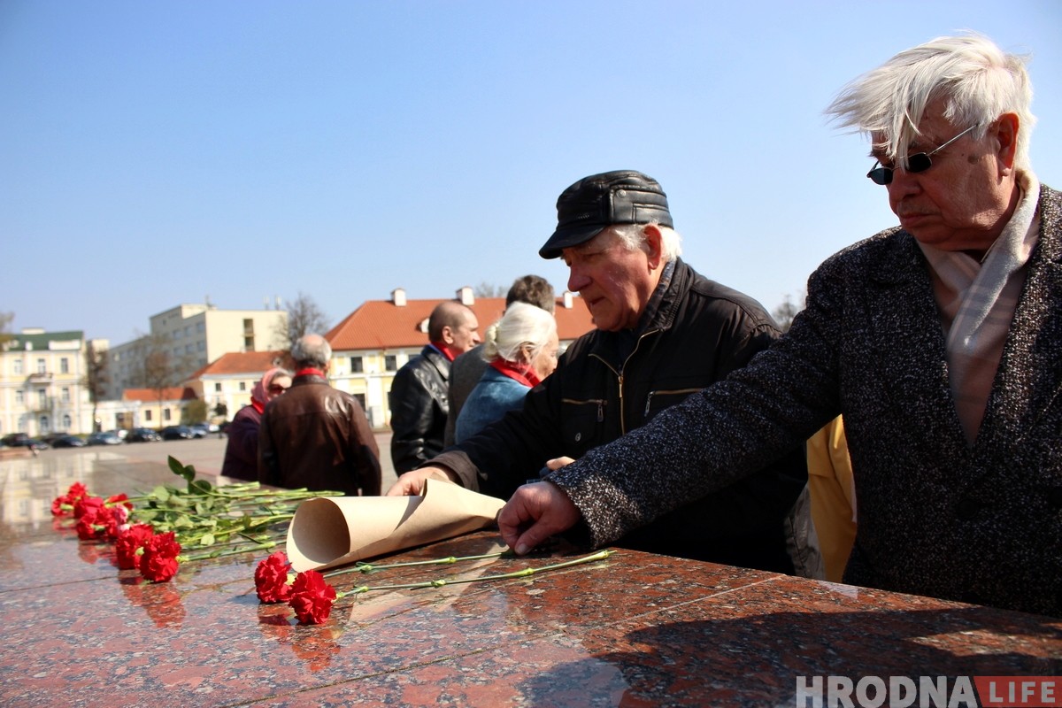 «Адступаць няма куды». Гродзенскія камуністы адзначылі дзень нараджэння Ленiна «Адступаць няма куды». Гродзенскія камуністы адзначылі дзень нараджэння Ленiна
