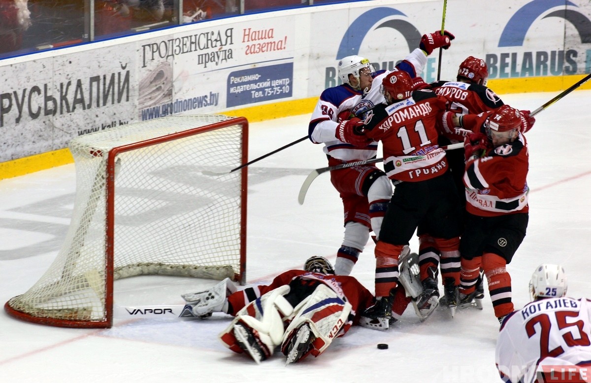 Момантаў шмат, галоў няма: "Нёман" зноў прайграў "Юнацтву"