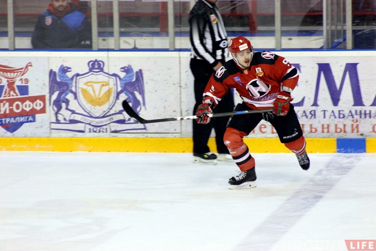 Момантаў шмат, галоў няма: "Нёман" зноў прайграў "Юнацтву"