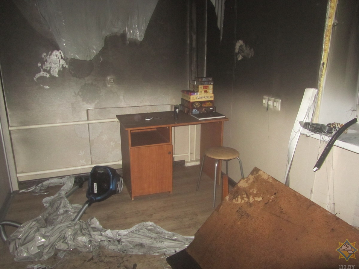 У шматпавярховіку ў Гродне ўспыхнула пліта. Эвакуіравана 17 жыхароў дома У шматпавярховіку ў Гродне ўспыхнула пліта. Эвакуіравана 17 жыхароў дома