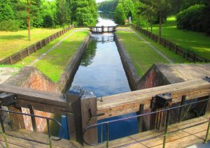 августовский канал