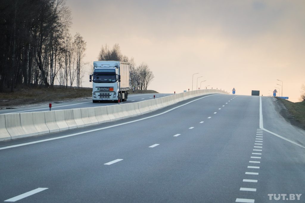 На М6 з'явяцца новыя кавярні, запраўкі і пляцоўкі для адпачынку. Падрабязны гід