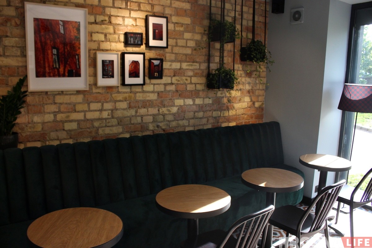 На Дзяржынскага адкрылася кавярня "CoFeCo"