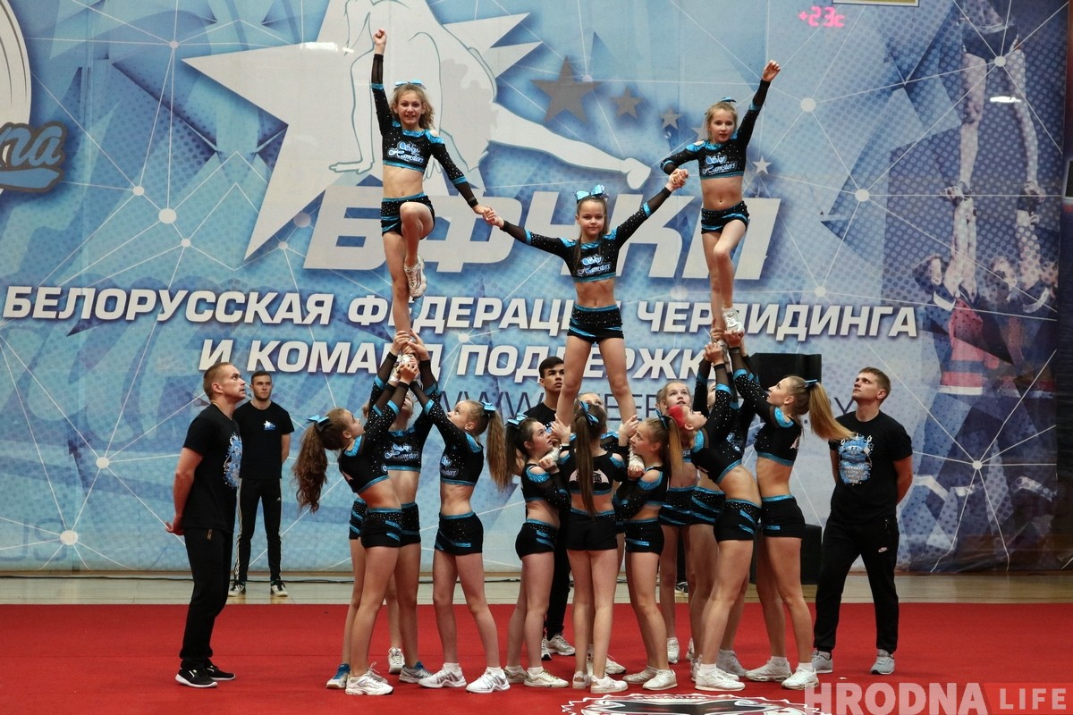 Смотрите как в Гродно проходили областные соревнования по чирлидингу 