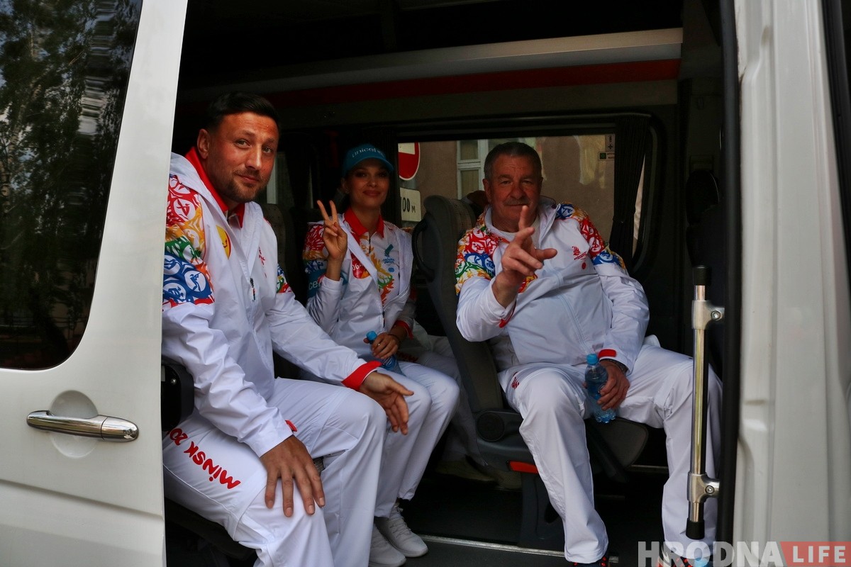 Гродно встретил эстафету огня "Пламя мира"