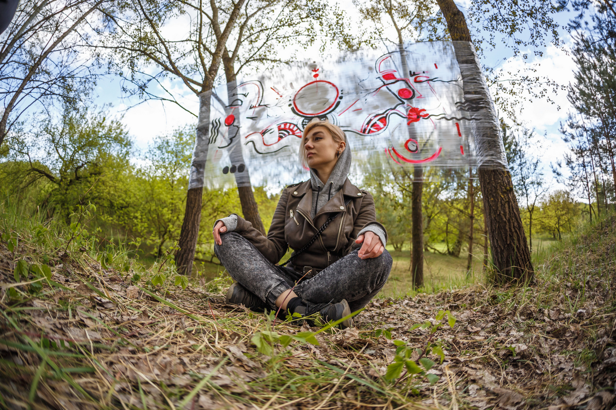 Галерэі, якіх не існуе: глядзіце, якую інсталяцыю стварылі пад Гродна