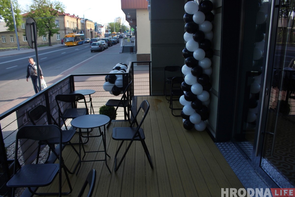 На Дзяржынскага адкрылася кавярня "CoFeCo"