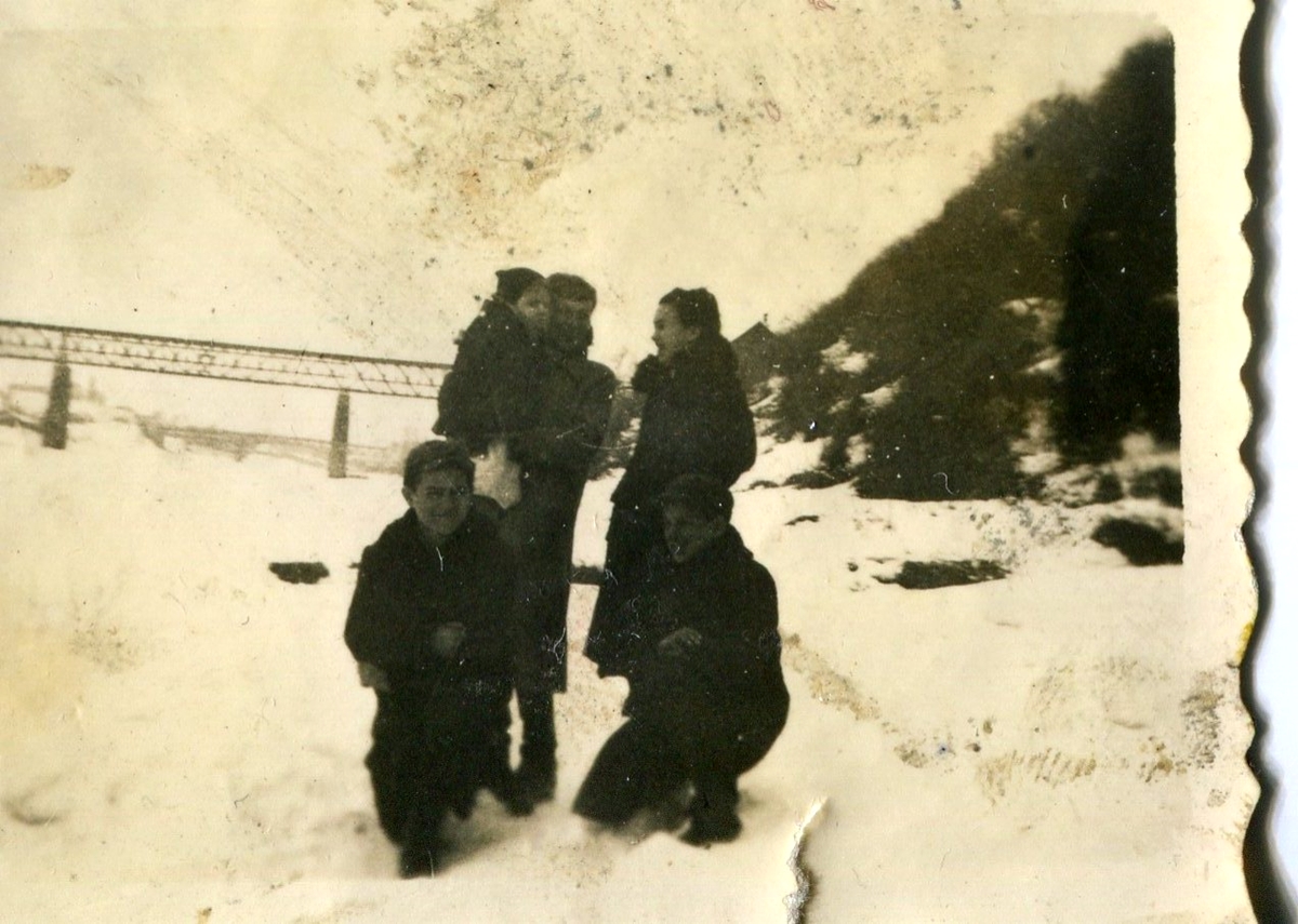 «Мясцовым ніхто не казаў, што мост плануюць узарваць». 89-гадовая гродзенка пра перадваенныя і ваенныя гады