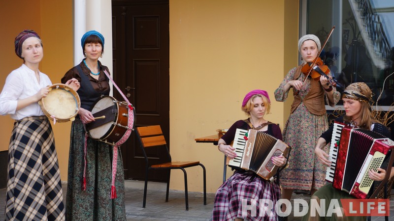 "Мы все дети смешанных браков". Как в Гродно танцевали еврейские танцы
