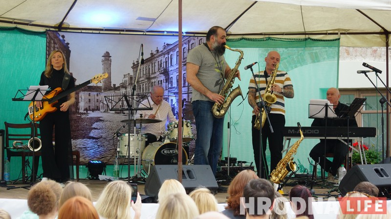 “Сломалась клавиша? Эту ноту пой!” В Гродно открыли новый сезон джазовых историй