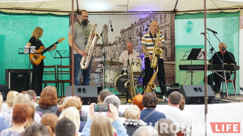 “Зламалася клавіша? Гэту ноту спявай!” У Гродне адкрылі новы сезон джазавых гісторый “Зламалася клавіша? Гэту ноту спявай!” У Гродне адкрылі новы сезон джазавых гісторый