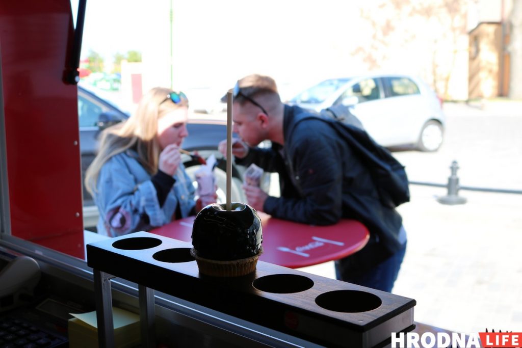 Фудтрак "Пан Картофан" открылся на Виленской: есть конусные пиццы и картошка с "секретным" хрустом