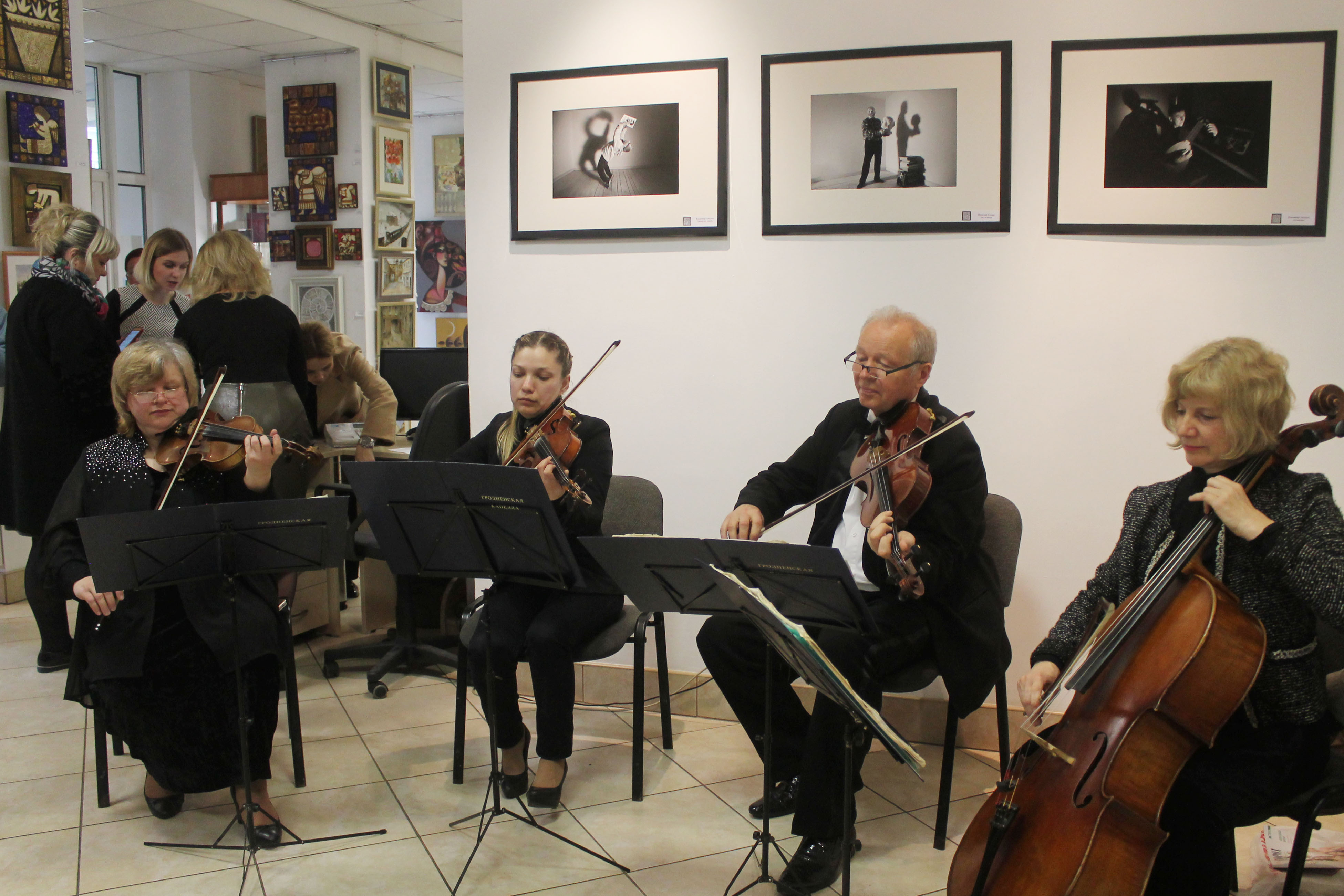 У Гродне адкрылі выставу «Код горада». Там ёсць і Руслан Кулевіч У Гродне адкрылі выставу «Код горада». Там ёсць і Руслан Кулевіч