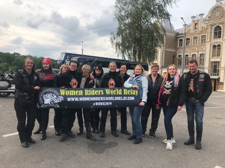 Участницы крупнейшего в мире женского мотопробега побывали в Гродно
