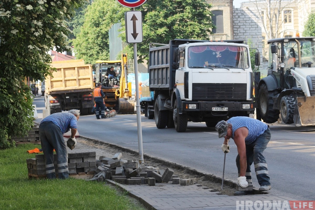 Вуліцу Вялікую Траецкую закрылі на рамонт Вуліцу Вялікую Траецкую закрылі на рамонт