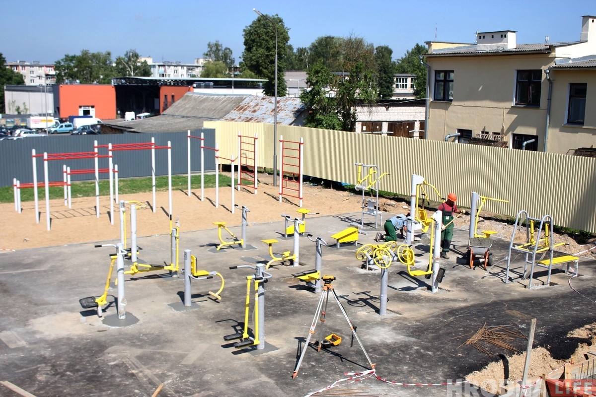 На стадион не пустили - потребовали спортивную площадку. Жители Щорса-Пролетарской показали, как сделать новый микрорайон лучше