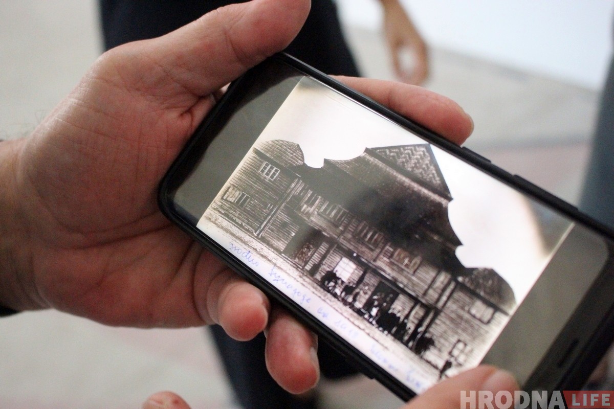 Семья Левин из Швейцарии приехала искать в Гродно свои корни