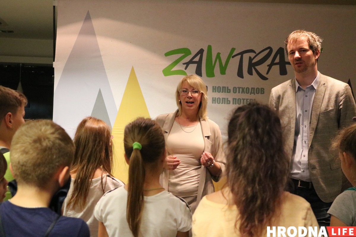 Раздзяляй і ўладар. У Гродне паказваюць выставу пра смецце Раздзяляй і ўладар. У Гродне паказваюць выставу пра смецце