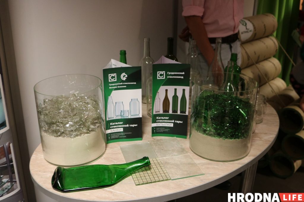 Разделяй и властвуй. В Гродно показывают выставку о мусоре